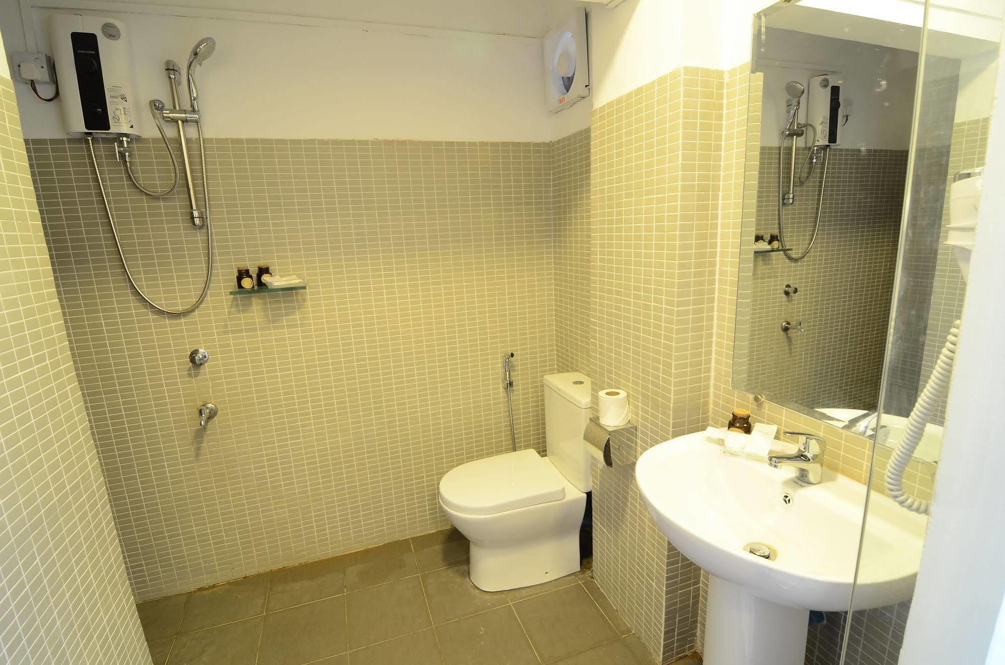 Vista Residence Rangun Zewnętrze zdjęcie
